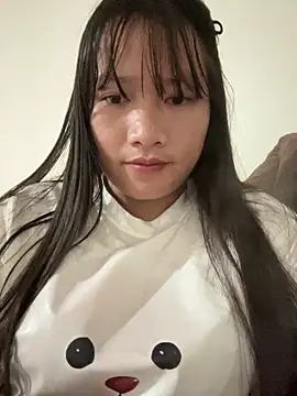 Snapshot of Suni-ii chatting on 03/17/26, 11:57 Suni-ii online show from 03/17/26, 11:57
