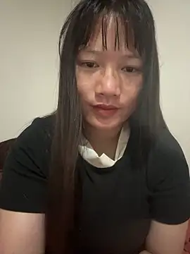 Snapshot of Suni-ii chatting on 04/02/26, 11:13 Suni-ii online show from 04/02/26, 11:13