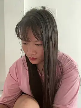 Snapshot of Suni-ii chatting on 04/11/26, 08:18 Suni-ii online show from 04/11/26, 08:18