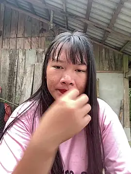 Snapshot of Suni-ii chatting on 04/15/26, 12:06 Suni-ii online show from 04/15/26, 12:06