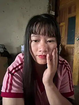 Snapshot of Suni-ii chatting on 05/06/26, 12:08 Suni-ii online show from 05/06/26, 12:08