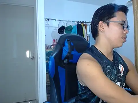 holly oreo online show from 06/14/26, 10:50