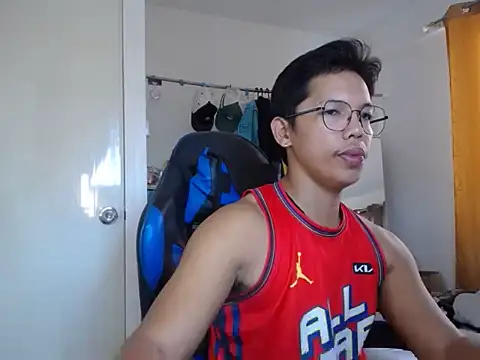 holly oreo online show from 06/18/26, 11:53