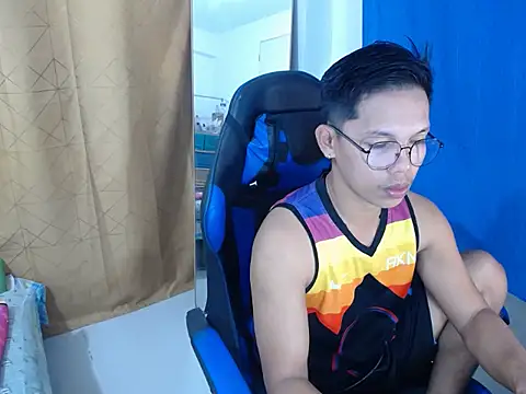 holly oreo online show from 07/14/26, 10:09