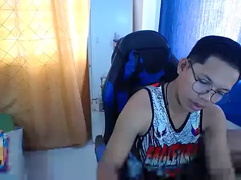 holly oreo online show from 07/18/26, 12:48