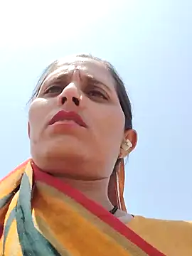 Snapshot of Bhavna8080 chatting on 06/13/26, 07:50 Bhavna8080 online show from 06/13/26, 07:50