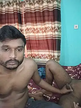 Snapshot of soft_couple778 chatting on 06/11/26, 04:54 soft couple778 online show from 06/11/26, 04:54