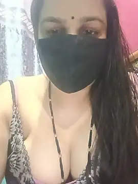 Snapshot of 01Roshani chatting on 05/21/26, 09:49 01Roshani online show from 05/21/26, 09:49