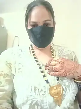 Snapshot of 01Roshani chatting on 05/26/26, 08:49 01Roshani online show from 05/26/26, 08:49