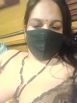Snapshot of 01Roshani chatting on 06/09/26, 09:10 01Roshani online show from 06/09/26, 09:10