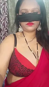 Snapshot of Hot-BHABHI696 chatting on 02/14/26, 06:21 Hot-BHABHI696 online show from 02/14/26, 06:21