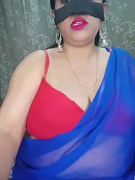 Snapshot of Hot-BHABHI696 chatting on 04/04/26, 09:40 Hot-BHABHI696 online show from 04/04/26, 09:40