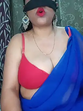 Snapshot of Hot-BHABHI696 chatting on 04/05/26, 07:38 Hot-BHABHI696 online show from 04/05/26, 07:38