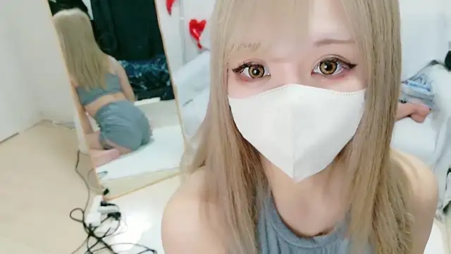 Snapshot of hinapiyo chatting on 06/23/26, 07:28 hinapiyo online show from 06/23/26, 07:28