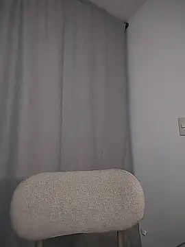 KATALINA SANTANA  online show from 06/04/26, 01:22