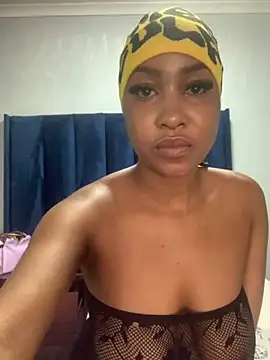 Creamy bitchxxx online show from 05/17/26, 01:07