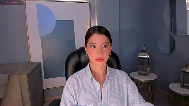 Snapshot of GiannaWatson chatting on 06/10/26, 08:08 GiannaWatson online show from 06/10/26, 08:08