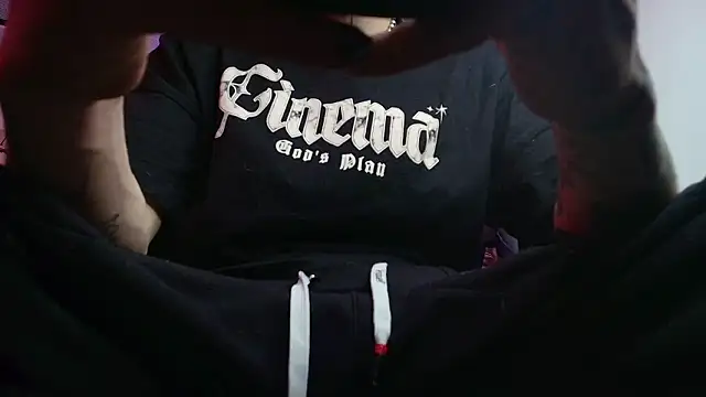Snapshot of Anhony_Muscle chatting on 03/16/26, 07:29 Anhony Muscle online show from 03/16/26, 07:29