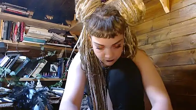 spiralhokkaido23 online show from 06/26/26, 07:02