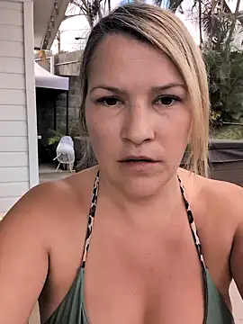 Pxetiteblonde1 online show from 06/12/26, 10:36