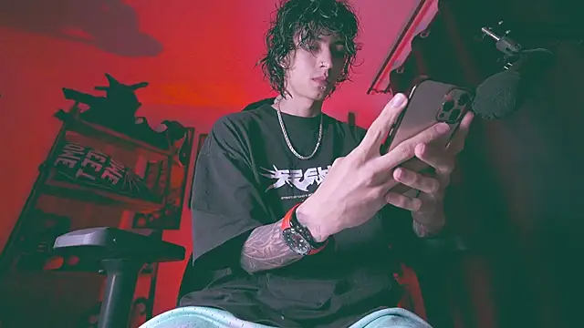 Olliver   y online show from 06/26/26, 03:44