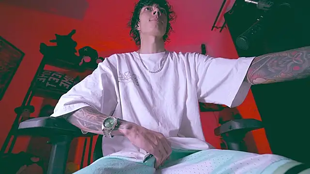 Olliver   y online show from 07/27/26, 03:24