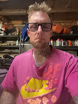 WIDBIGWHITECOCK online show from 07/28/26, 03:57