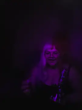 LunaLuxxx666 online show from 06/24/26, 04:50