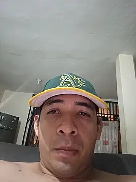 paladito01 online show from 04/25/26, 06:16