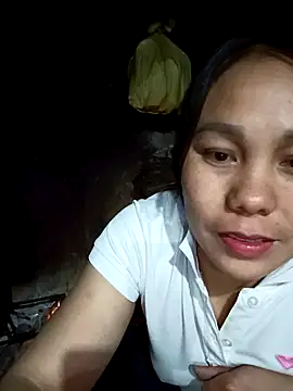 Snapshot of vanvan005 chatting on 03/13/26, 11:06 vanvan005 online show from 03/13/26, 11:06