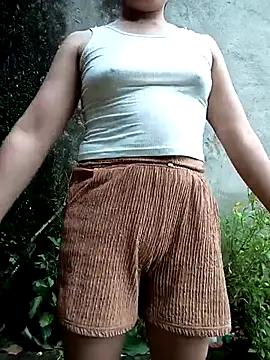 vanvan005 online show from 06/29/26, 10:15