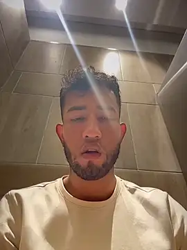 liam bronw online show from 06/10/26, 05:01