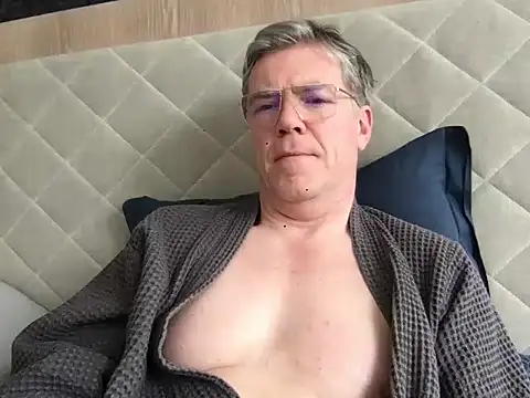 Snapshot of abibull chatting on 03/09/26, 09:13 abibull online show from 03/09/26, 09:13