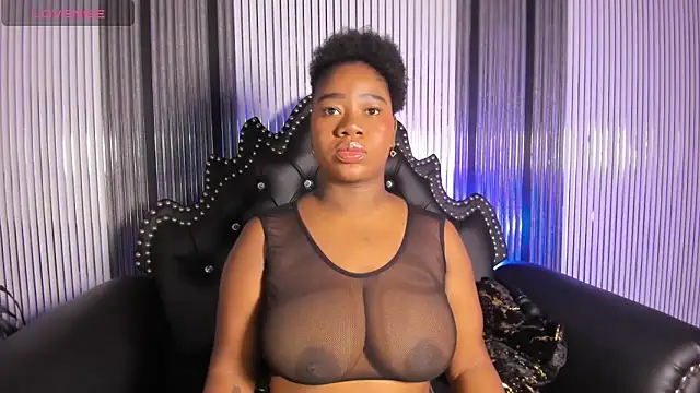 Snapshot of EbonyTanisha chatting on 04/26/26, 02:20 EbonyTanisha online show from 04/26/26, 02:20