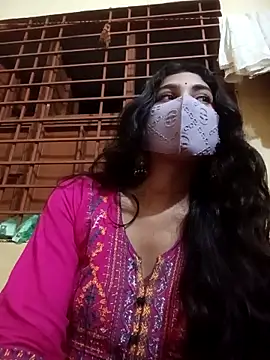 queenneha69 online show from 06/12/26, 06:07