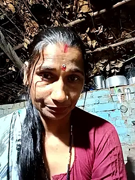 Snapshot of Hot_bhi38 chatting on 05/14/26, 08:37 Hot bhi38 online show from 05/14/26, 08:37