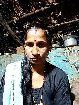 Snapshot of Hot_bhi38 chatting on 05/15/26, 08:05 Hot bhi38 online show from 05/15/26, 08:05