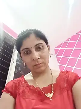 Snapshot of Hot_ree85 chatting on 06/13/26, 03:59 Hot ree85 online show from 06/13/26, 03:59