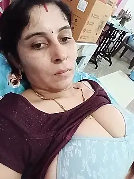 Hot ree85 online show from 06/29/26, 10:59