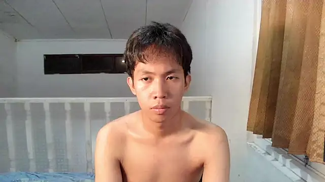 Snapshot of geltwt_id chatting on 05/01/26, 02:43 geltwt id online show from 05/01/26, 02:43