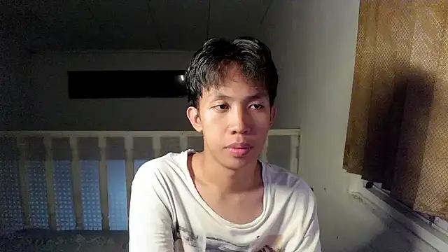 Snapshot of geltwt_id chatting on 05/10/26, 03:39 geltwt id online show from 05/10/26, 03:39