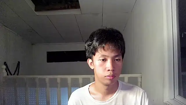 Snapshot of geltwt_id chatting on 05/21/26, 04:25 geltwt id online show from 05/21/26, 04:25