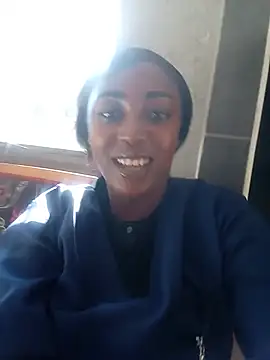 CocoButterxox online show from 06/12/26, 11:53