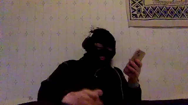 Snapshot of Herr_Snusk chatting on 04/07/26, 05:35 Herr Snusk online show from 04/07/26, 05:35
