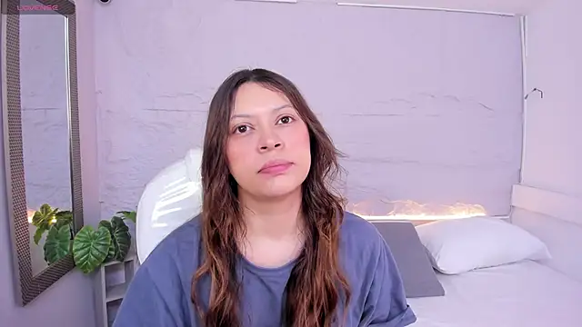 lanna 18  online show from 05/16/26, 11:31