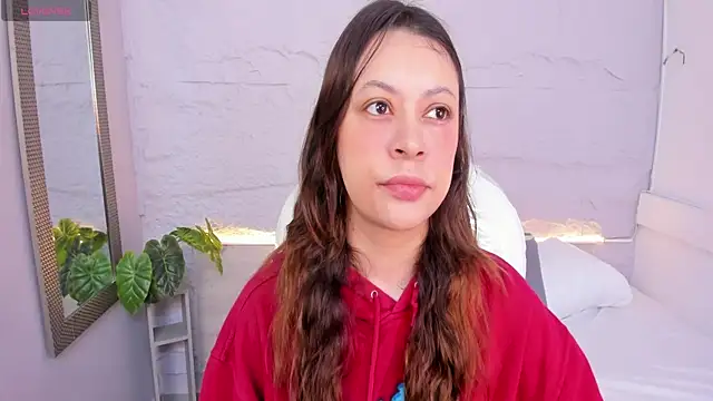 lanna 18  online show from 06/12/26, 11:53