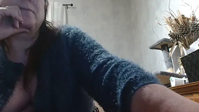 Snapshot of xmyriamx chatting on 01/16/26, 07:51 xmyriamx online show from 01/16/26, 07:51