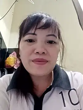 Snapshot of Sana-vn chatting on 01/17/26, 02:11 Sana-vn online show from 01/17/26, 02:11