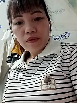 Snapshot of Sana-vn chatting on 02/17/26, 01:35 Sana-vn online show from 02/17/26, 01:35
