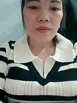 Snapshot of Sana-vn chatting on 02/17/26, 02:35 Sana-vn online show from 02/17/26, 02:35